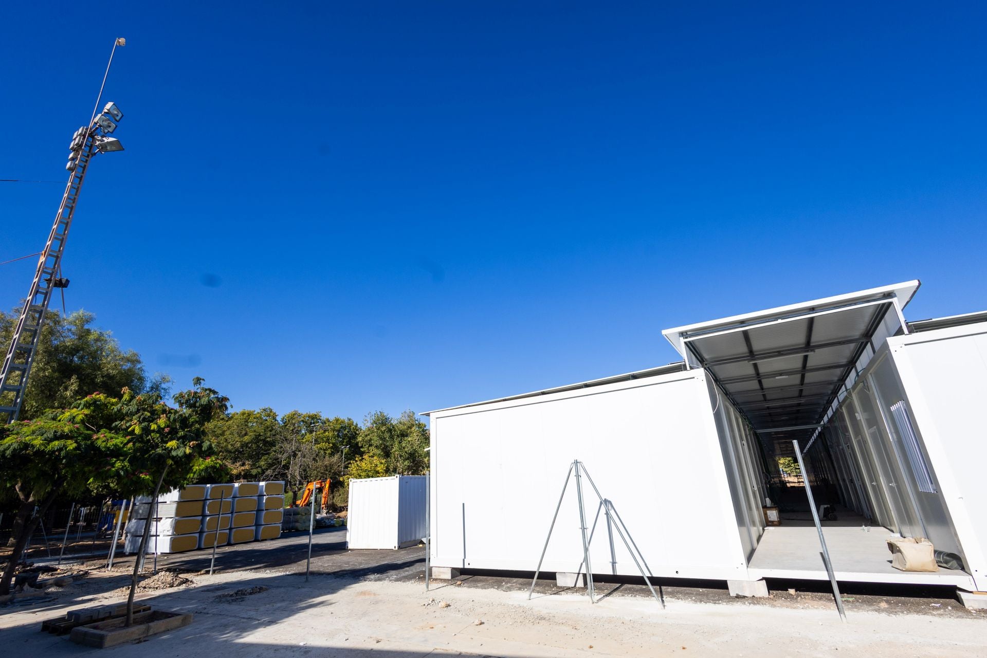 FOTOS | Barracones en Massanassa