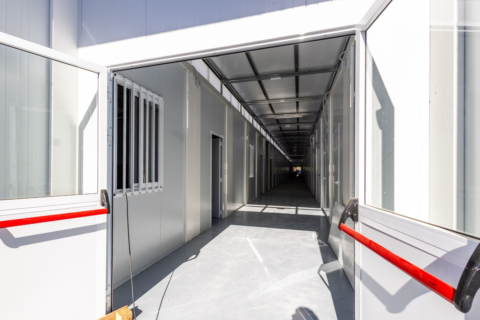 FOTOS | Barracones en Massanassa