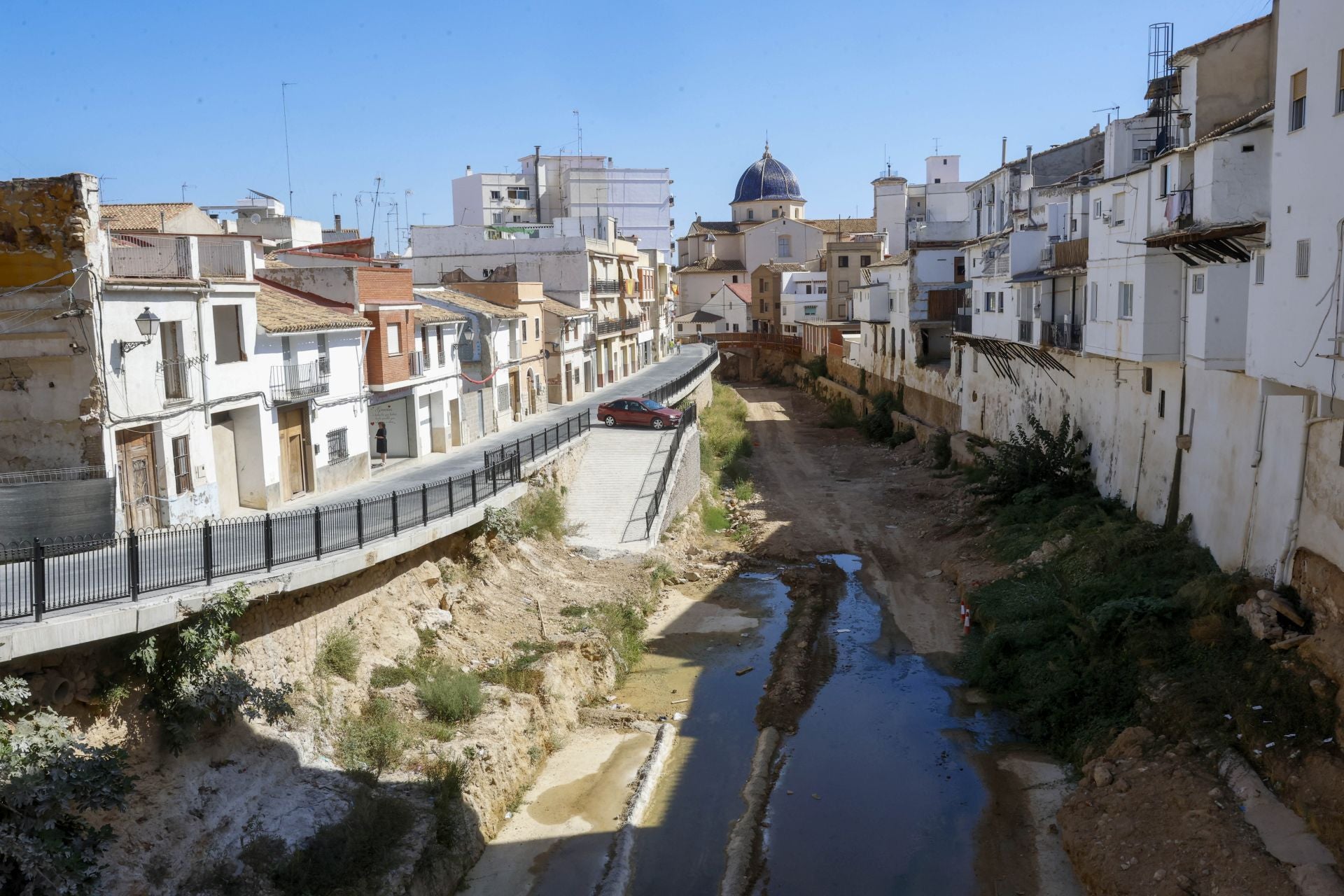 Imagen principal - Chiva, el kilómetro 0 recupera el pulso