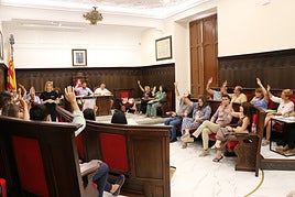Concejales de Sagunto durante un pleno.