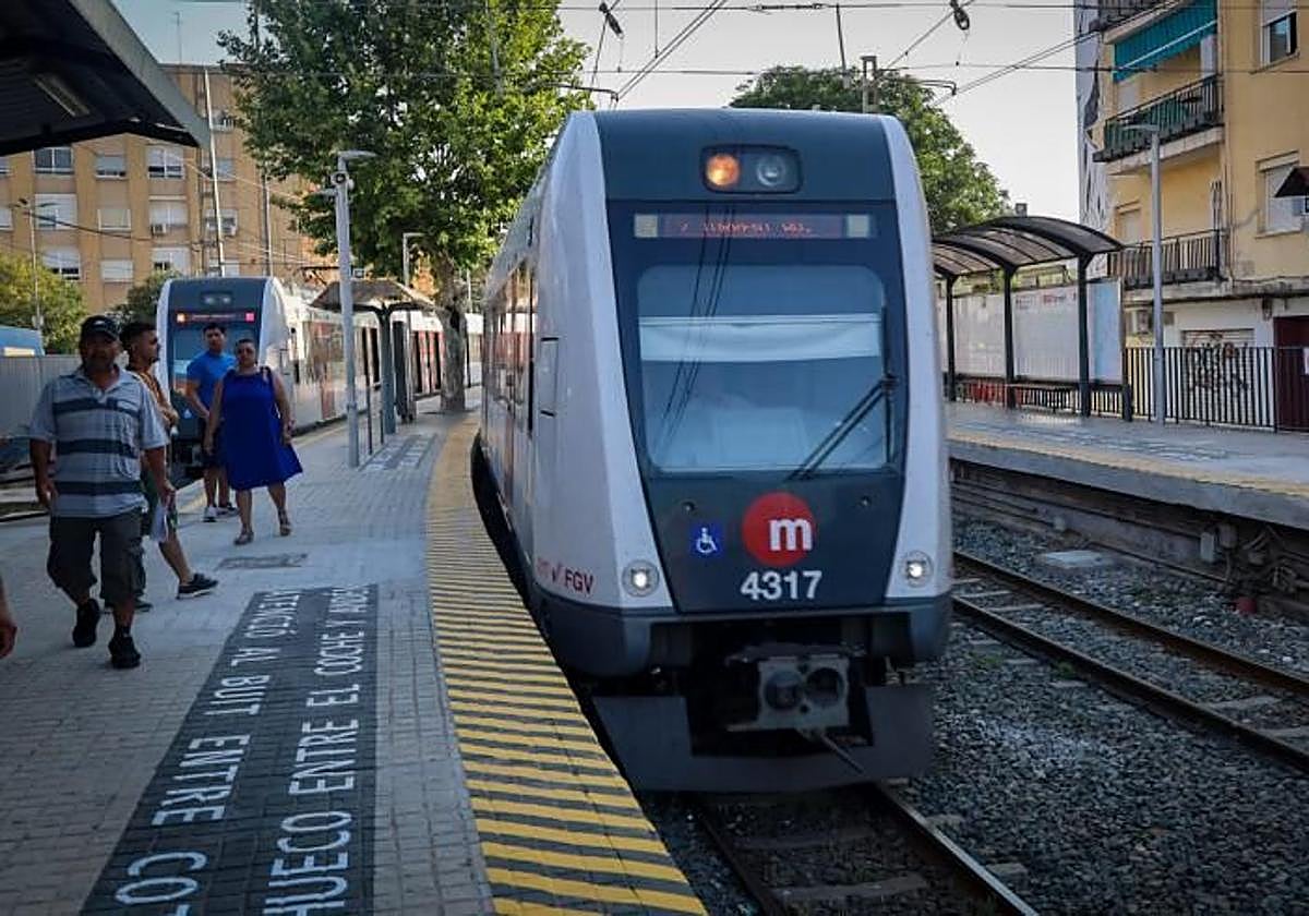 Un tren de Metrovalencia en una imagen de archivo.