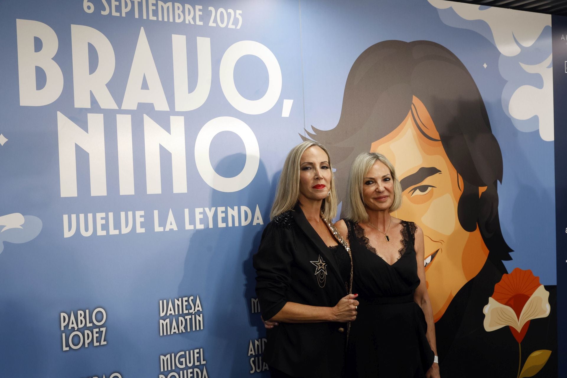 FOTOS | Los artistas pasan por el &#039;photocall&#039; en el estreno del Roig Arena