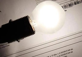 El precio de la luz cambia este lunes.