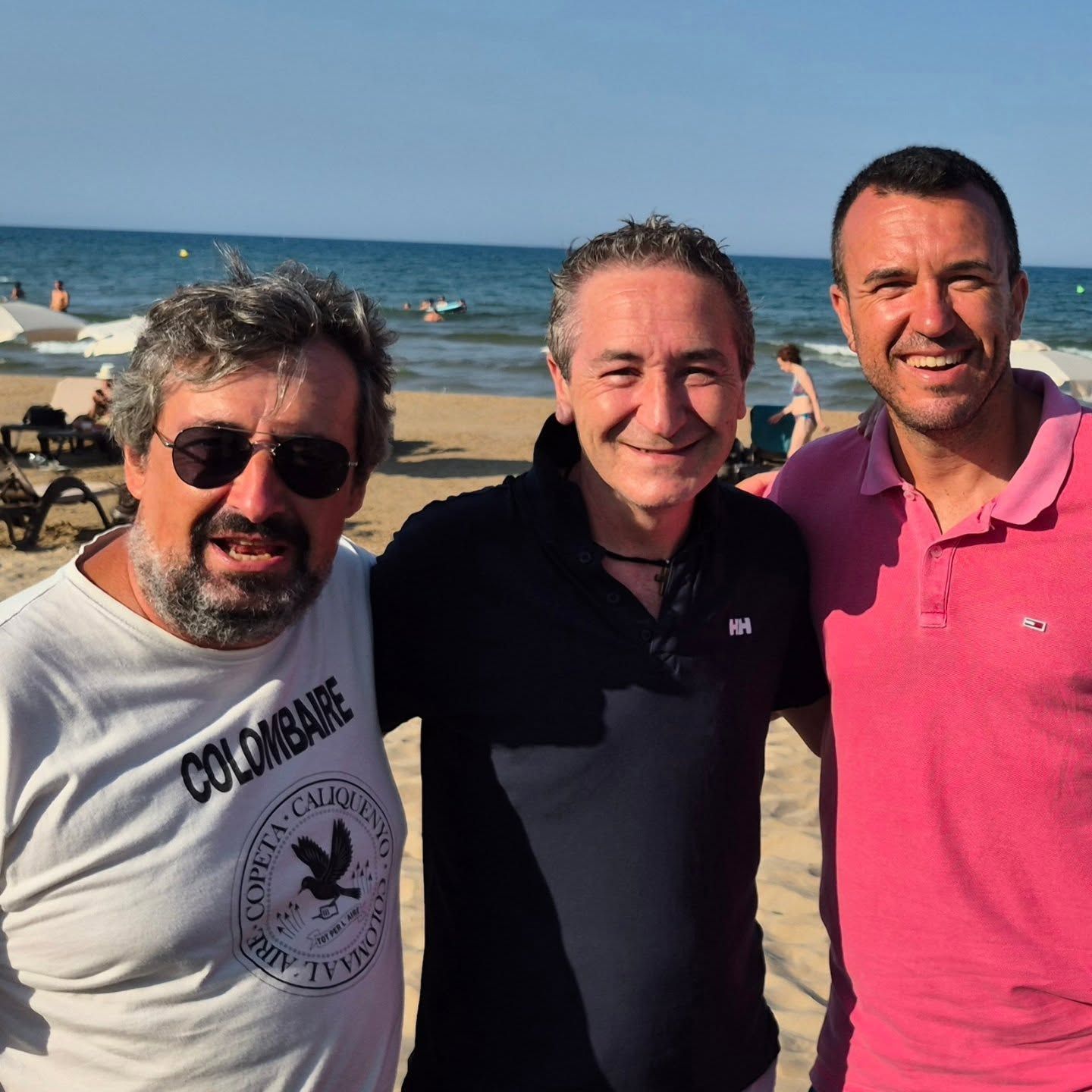 Pepe Todolí, Nicolás Bugueda y Vicente Mompó en Oliva.