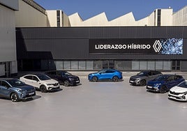 Cinco de los siete modelos híbridos de Renault se producen en España y suponen casi la mitad de las ventas de la marca.