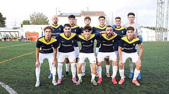 El once inicial del Dénia, que derrotó a la UD Ondarense.