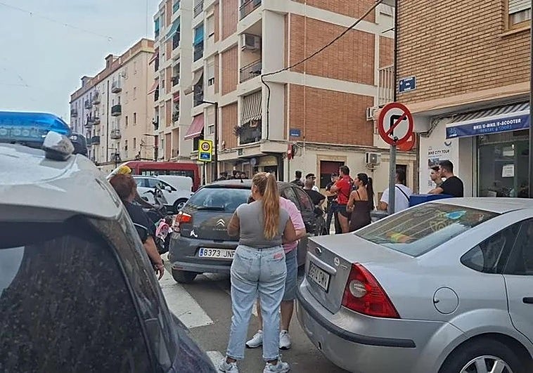 Uno de los vecinos que retuvo al agresor hasta la llegada de la Policía relata lo ocurrido.