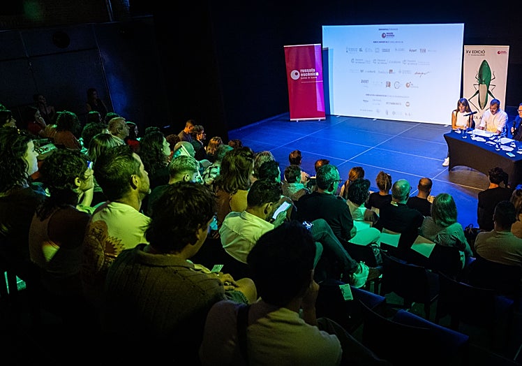 Asistentes a la presentación.