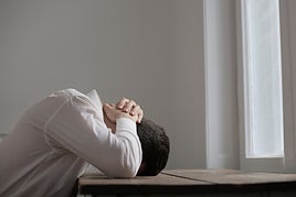 La tasa de suicidios se ha reducido un 11,8% este último año.