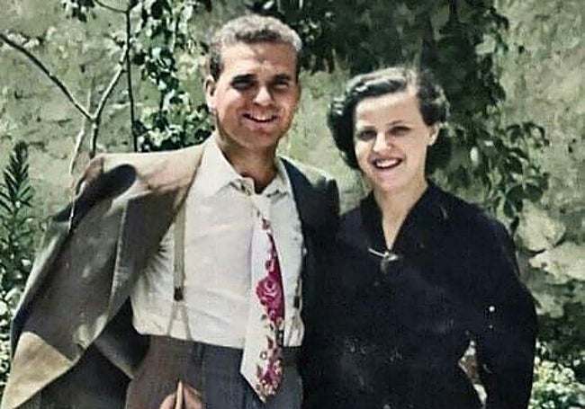 Mangriñán y su esposa Rosarito en la boda de Gago.