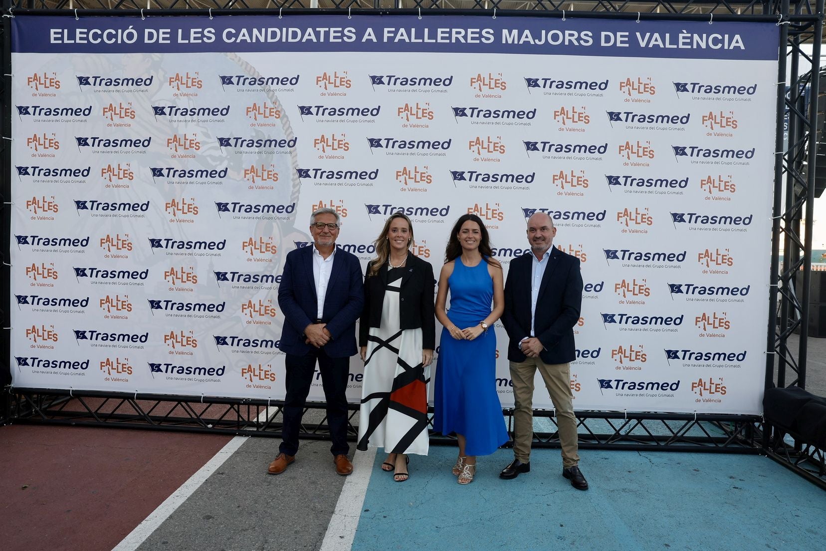 FOTOS | La presentación de las 146 aspirantes a Falleras Mayores de Valencia 2026