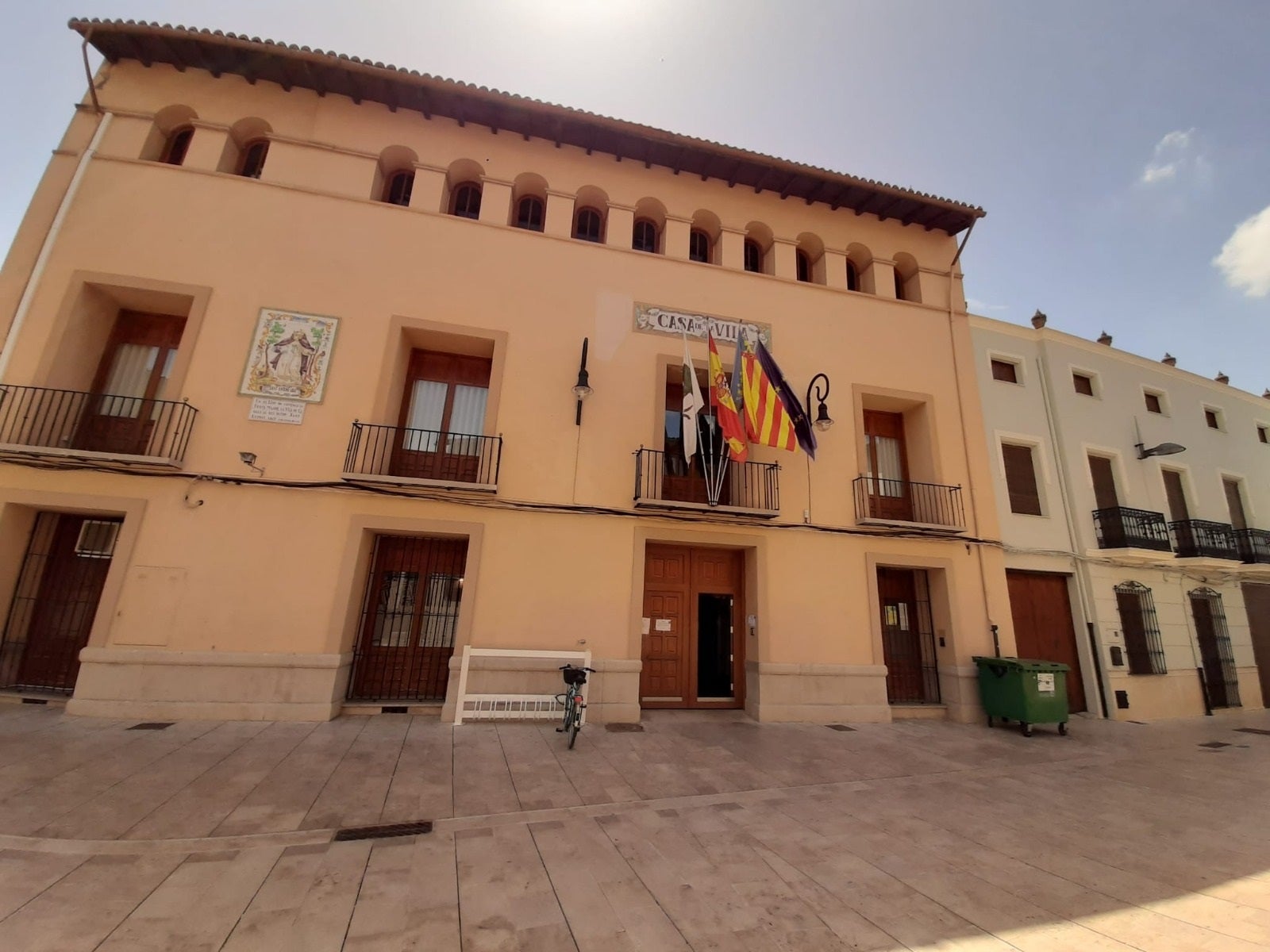 Ayuntamiento de Canals.