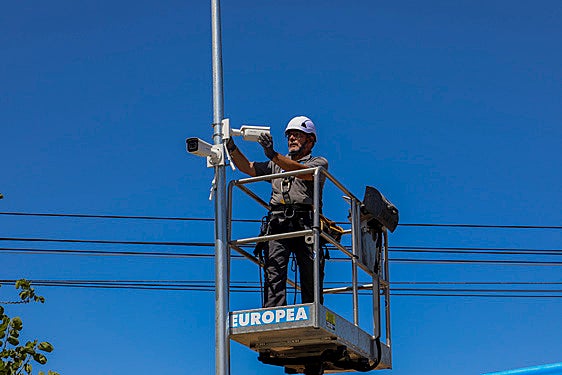Gavarda refuerza la seguridad ciudadana con la instalación de cámaras de videovigilancia