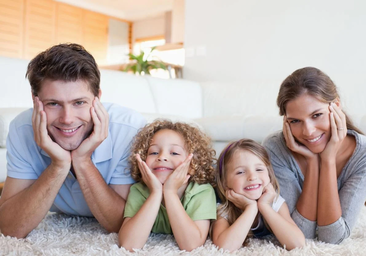 Javier de Haro, psicólogo: «Entre llevar a tus hijos al parque o ir a tomar algo con tu pareja, elige a tu pareja»