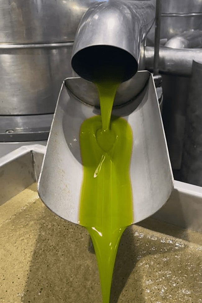 Extracción en frío para conservar todas las cualidades del aceite.