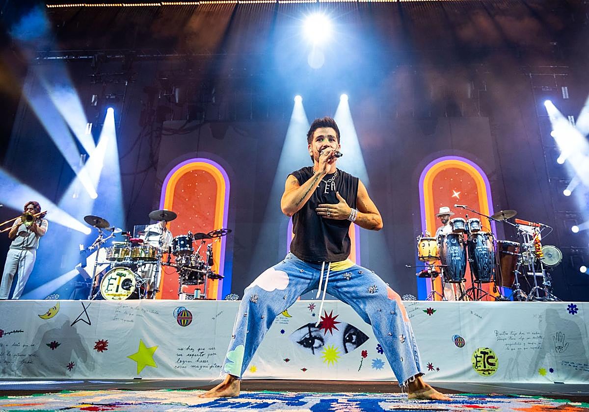 El Roig Arena de Valencia vibra con Camilo