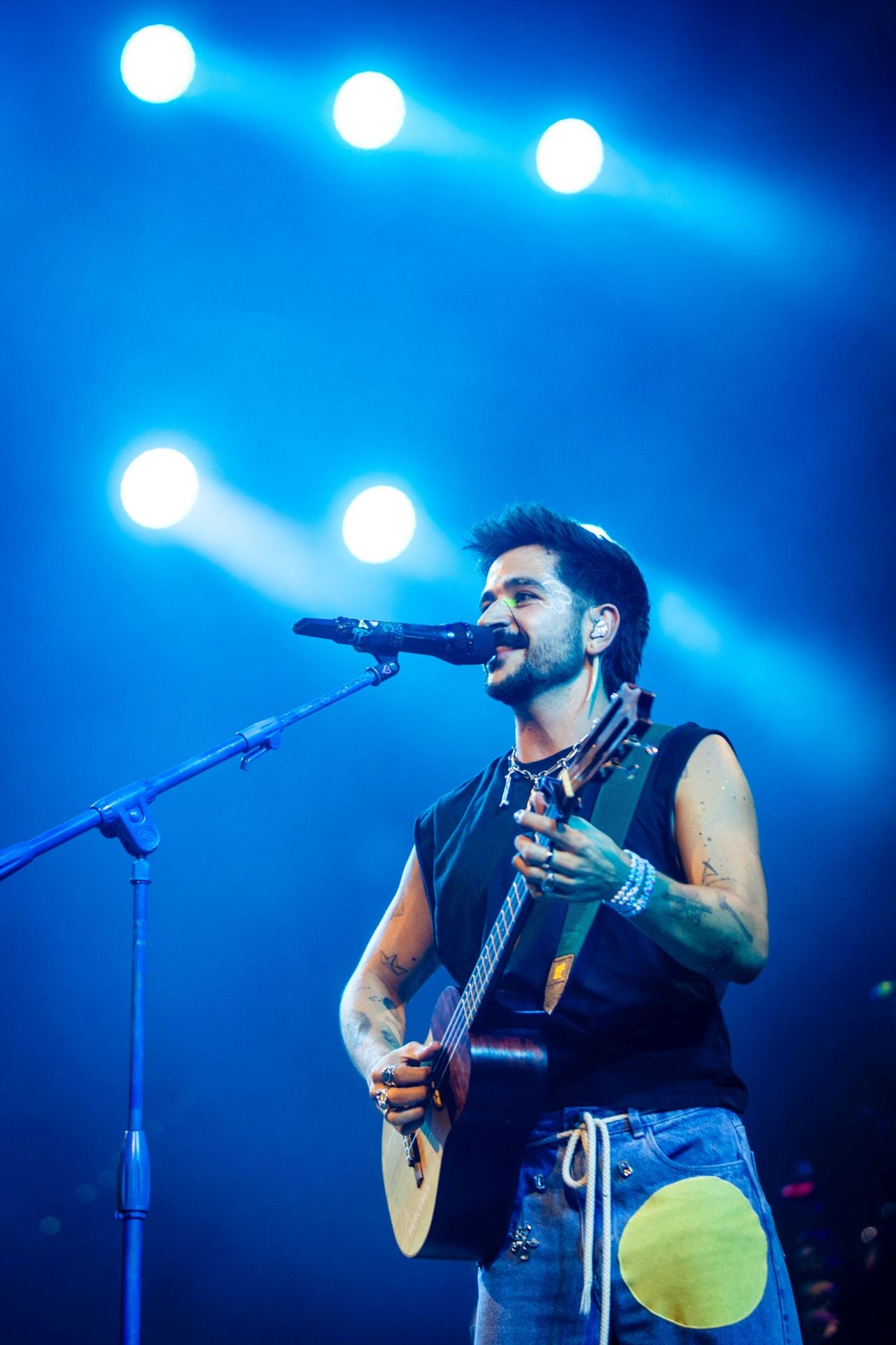 El Roig Arena de Valencia vibra con Camilo