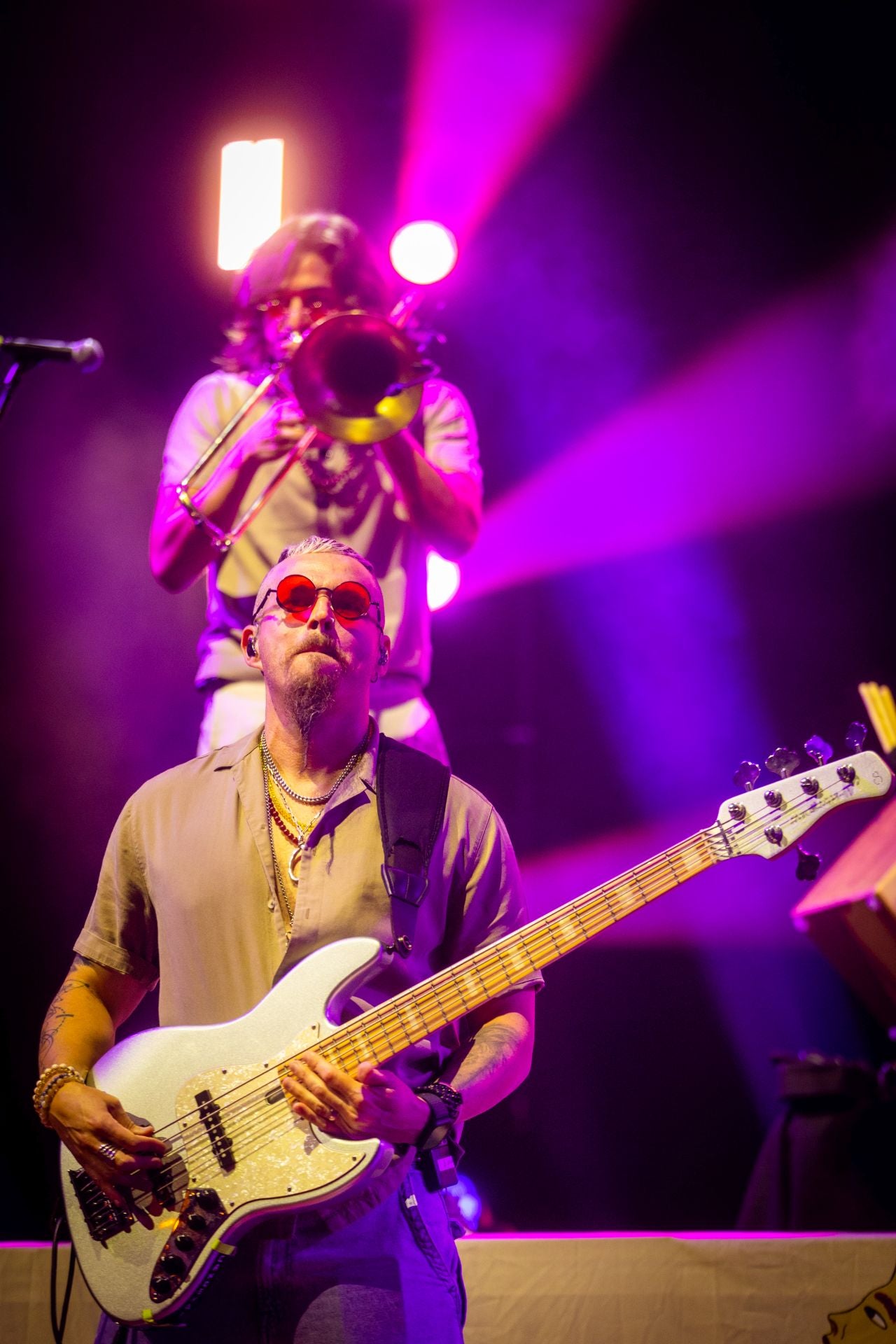 El Roig Arena de Valencia vibra con Camilo