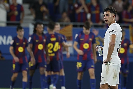 Hugo Duro, abatido ante el Barça.