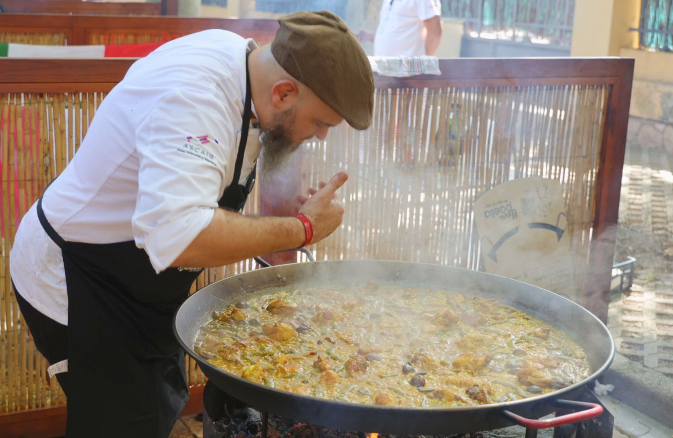 FOTOS | Concurso internacional de paella valenciana en Sueca