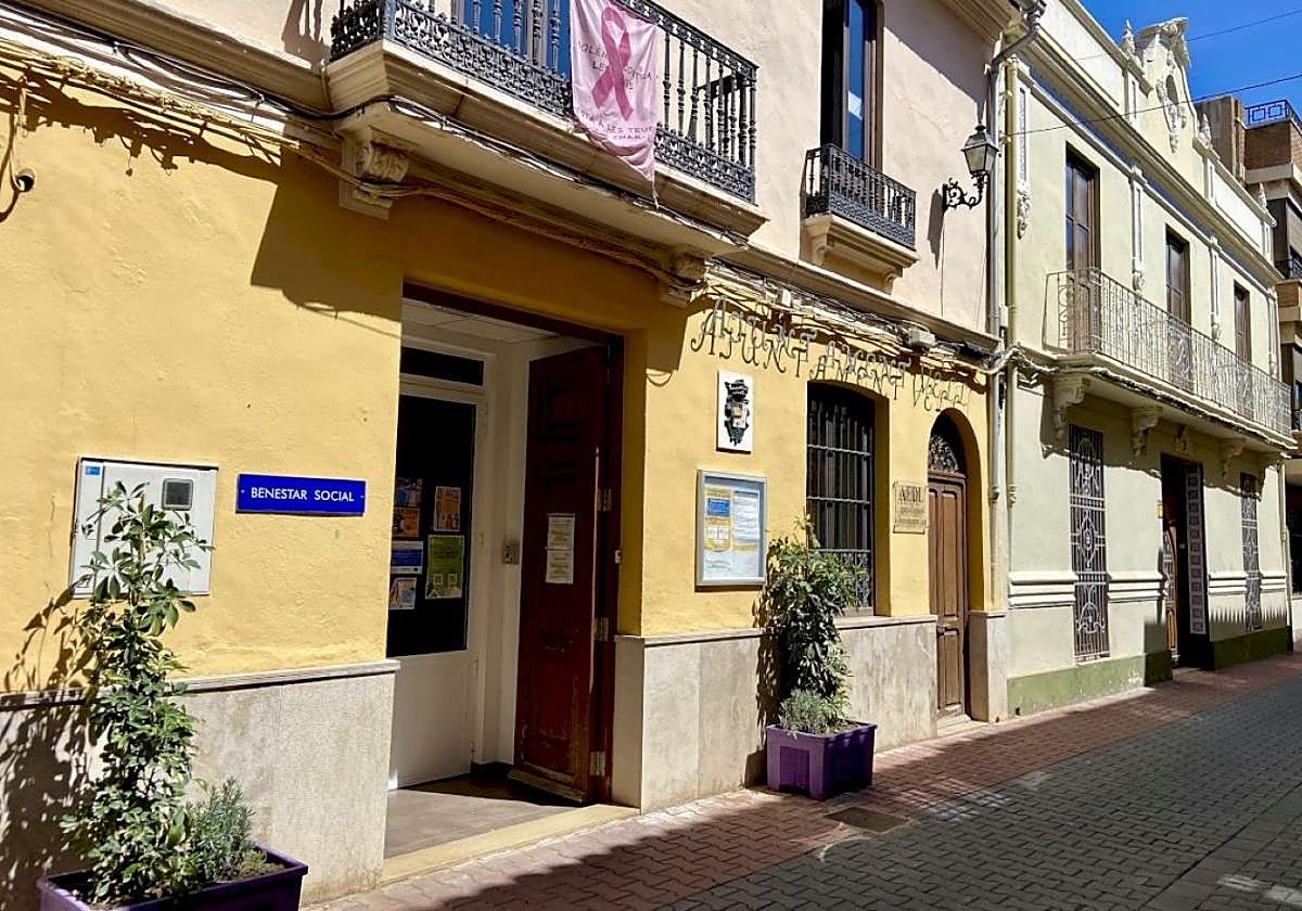 Edificio de Bienestar Social, situado en el antiguo ayuntamiento.