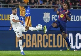 Luis Rioja, durante la derrota del Valencia ante el Barça.