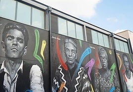 Imagen del enorme mural pintado en Sedaví.