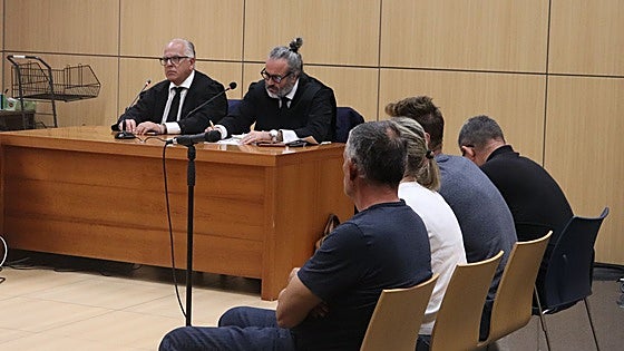 Confiesan el contrabando de caliqueños por valor de dos millones y medio de euros