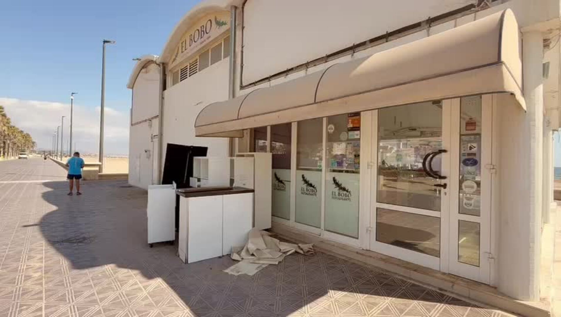 Los chiringuitos de Valencia se despiden