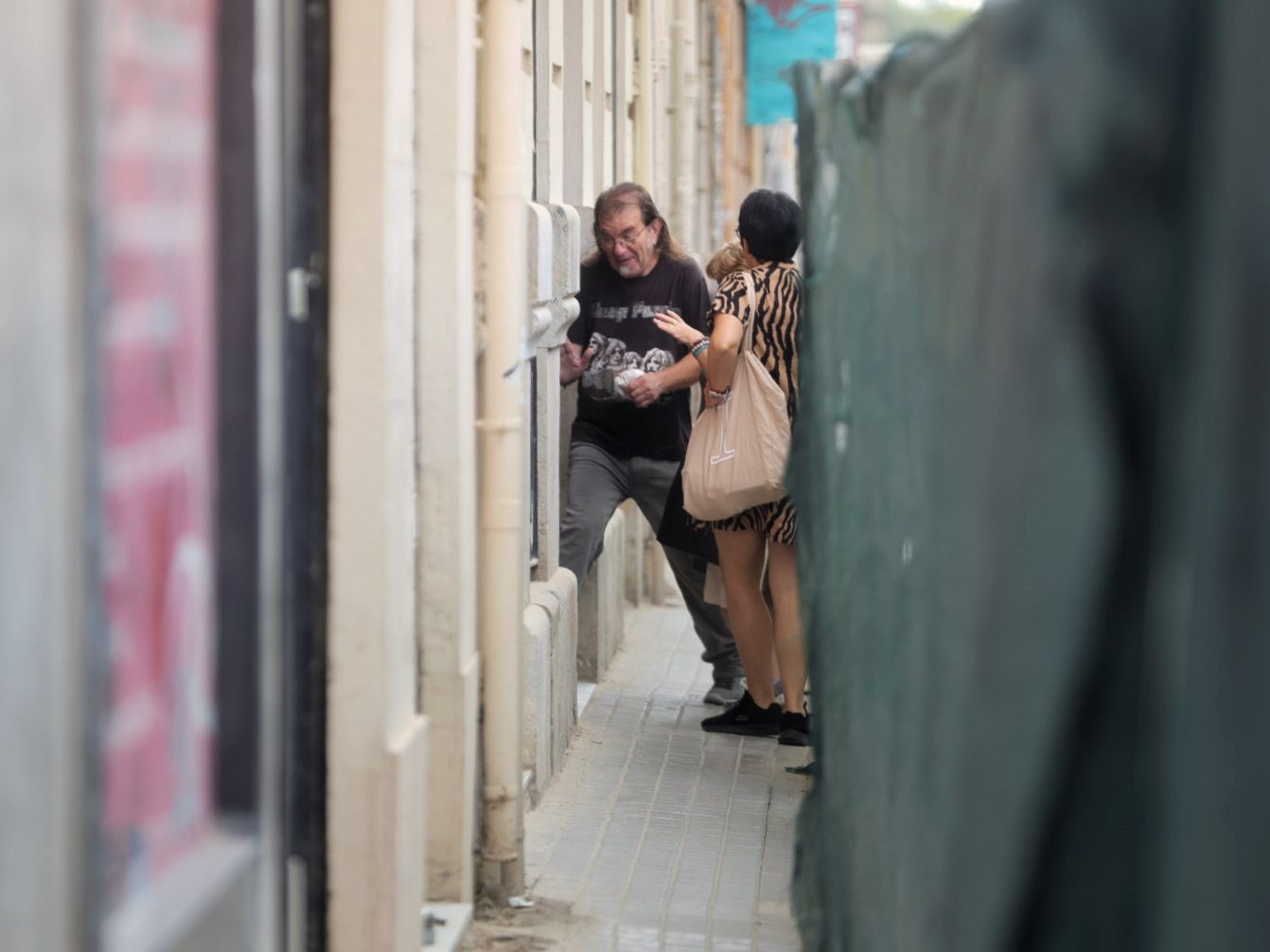 Obras en la calle Alicante de Valencia