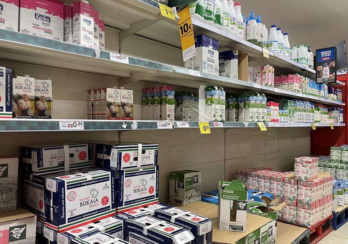 Leche en supermercados, en una imagen de archivo.