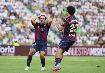 Dos años más para Carlos Álvarez con el Levante