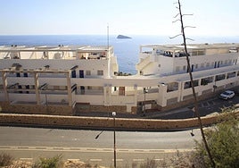 Bloque de apartamentos donde se ha producido el suceso.