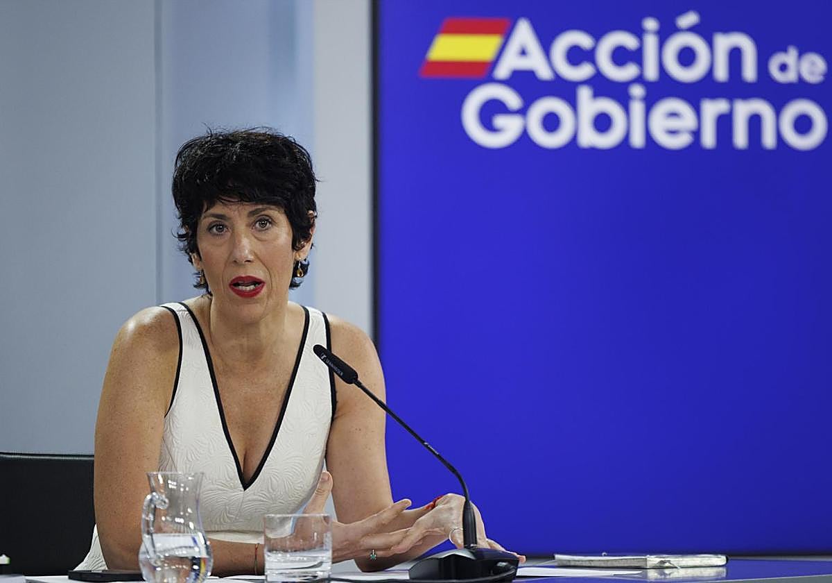 La ministra de Inclusión, Seguridad Social y Migraciones, Elma Saiz.