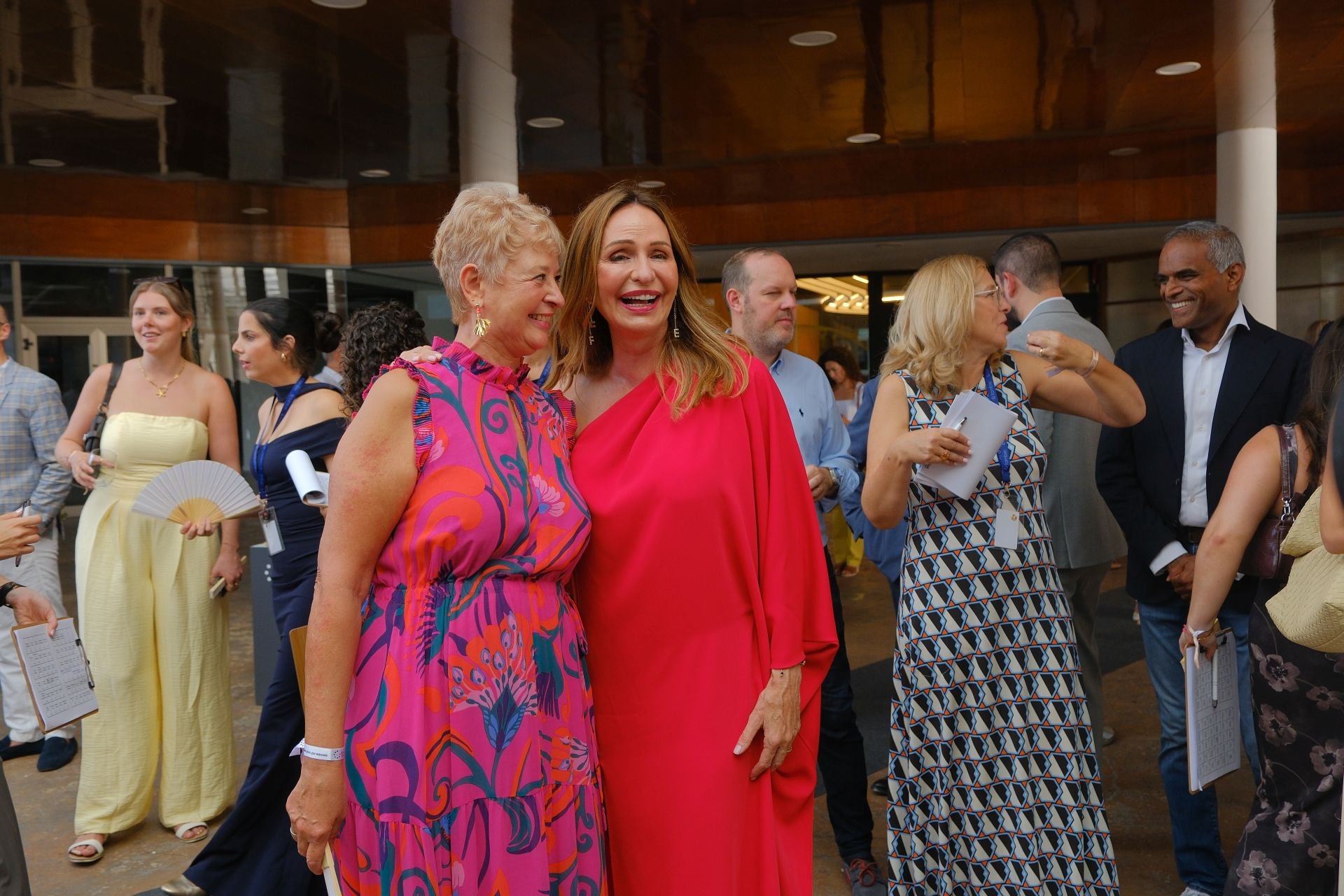 La clínica de fertilidad Tambre abre sus puertas en Alicante con una velada para recordar