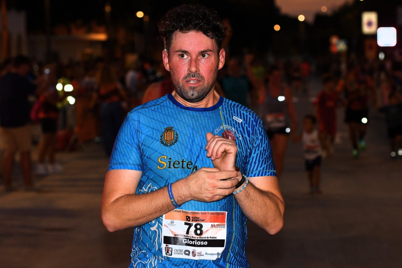 FOTOS | Búscate en la Volta a Peu Quart de Poblet 2025