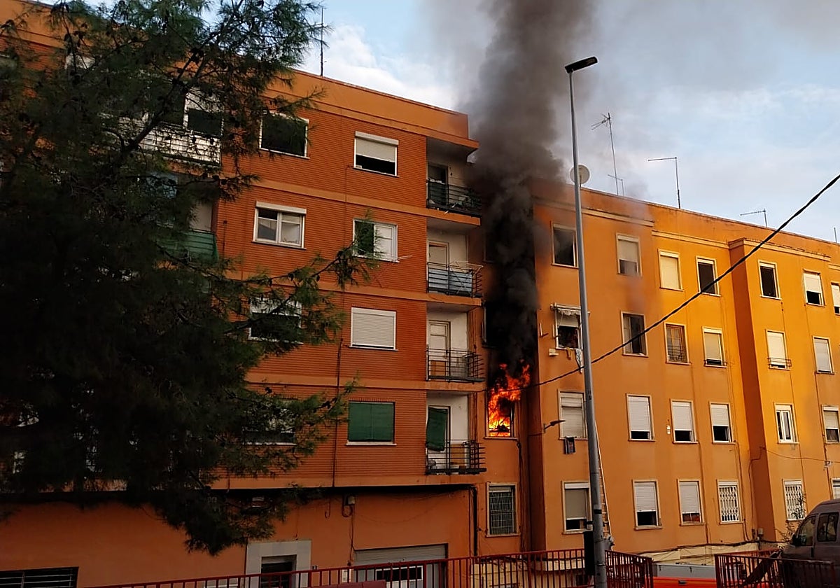 Incendio en la vivienda de Torrent.