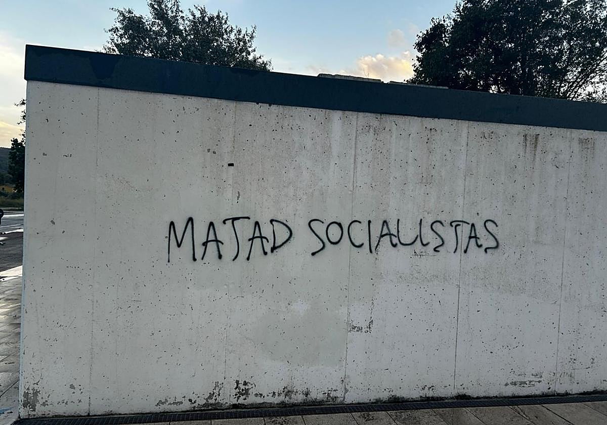 El PSPV denuncia una pintada en Ontinyent con la frase «Matad socialistas»