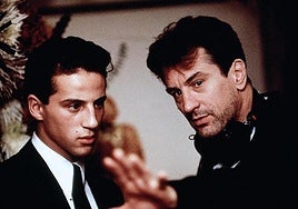 Esta fue la primera película que De Niro dirigió y actuó a la vez.