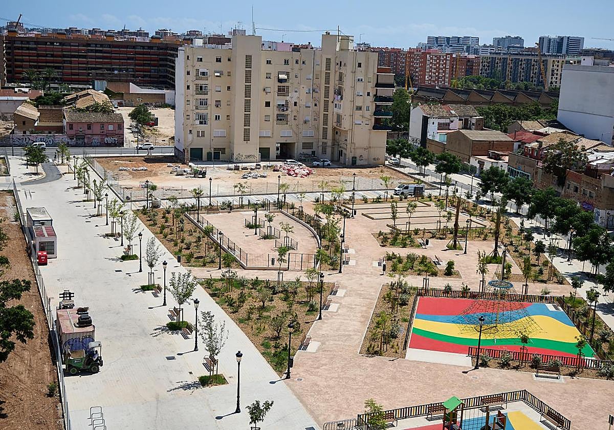 Vista de viviendas en Valencia, en el barrio de La Raiosa, en una imagen de archivo.