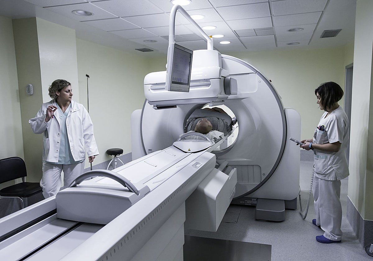 El ciclotrón que tienen en el hospital Marqués de Valdecilla de Santander.