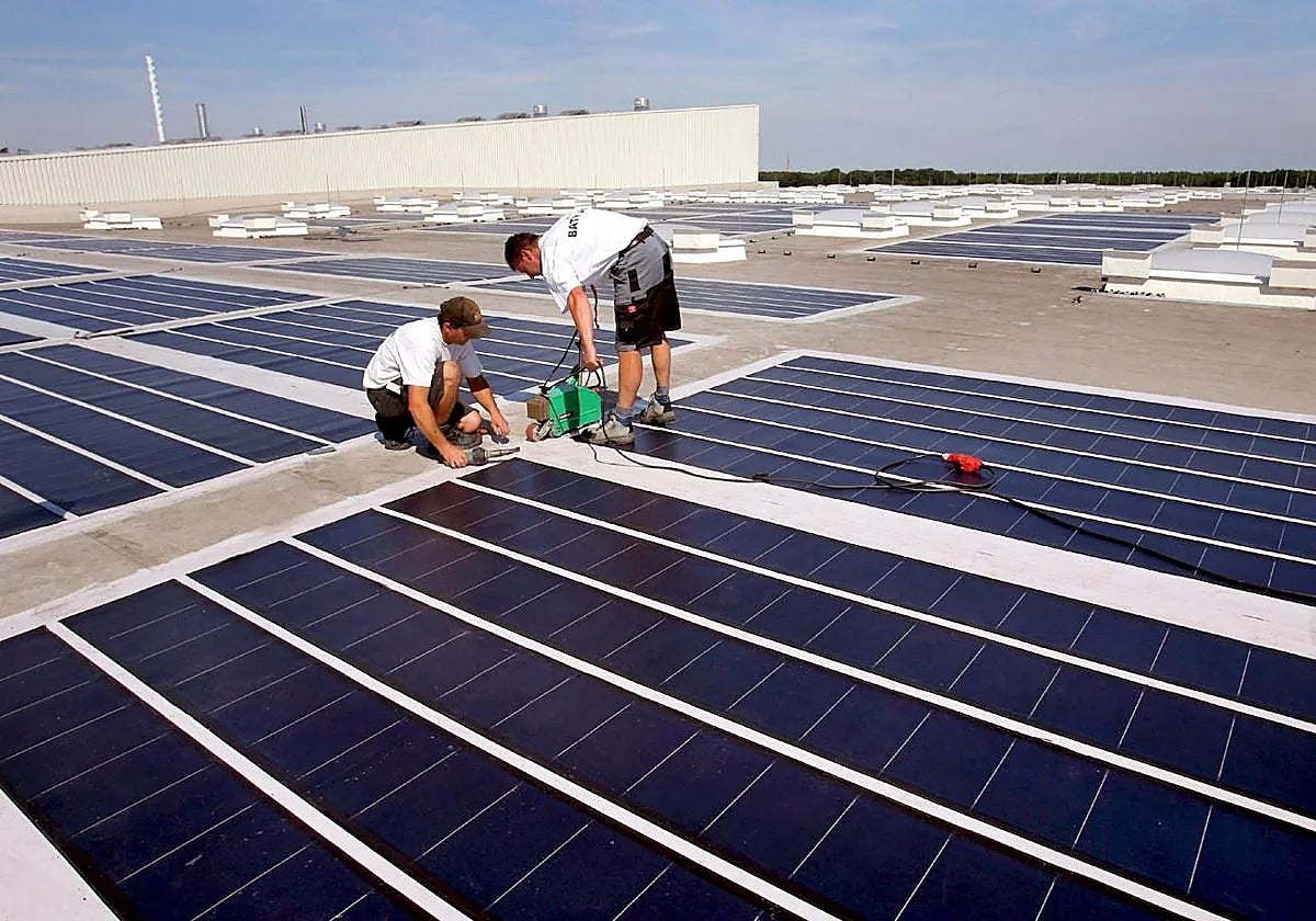 Instalación de placas fotovoltaicas.