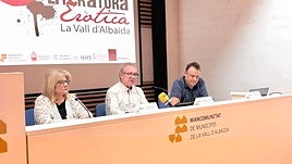 Momento de la presentación, en la sede de la Mancomunitat de Municipios de la Vall d'Albaida.