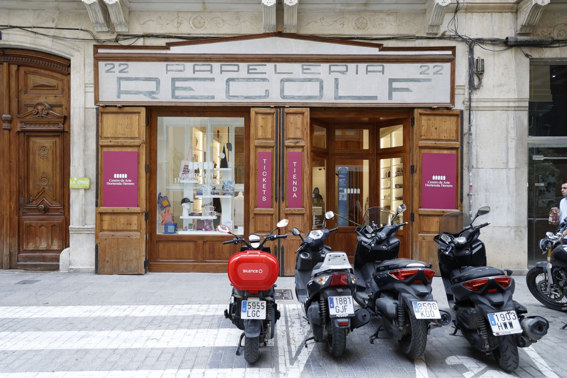 FOTOS | Los rótulos históricos de Valencia