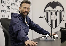 Corberán, durante una rueda de prensa.