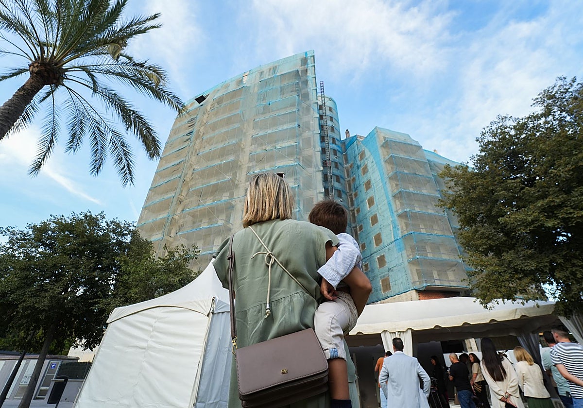 El edificio de Campanar renace: «Hace unos meses parecía un sueño. Hoy es una realidad»