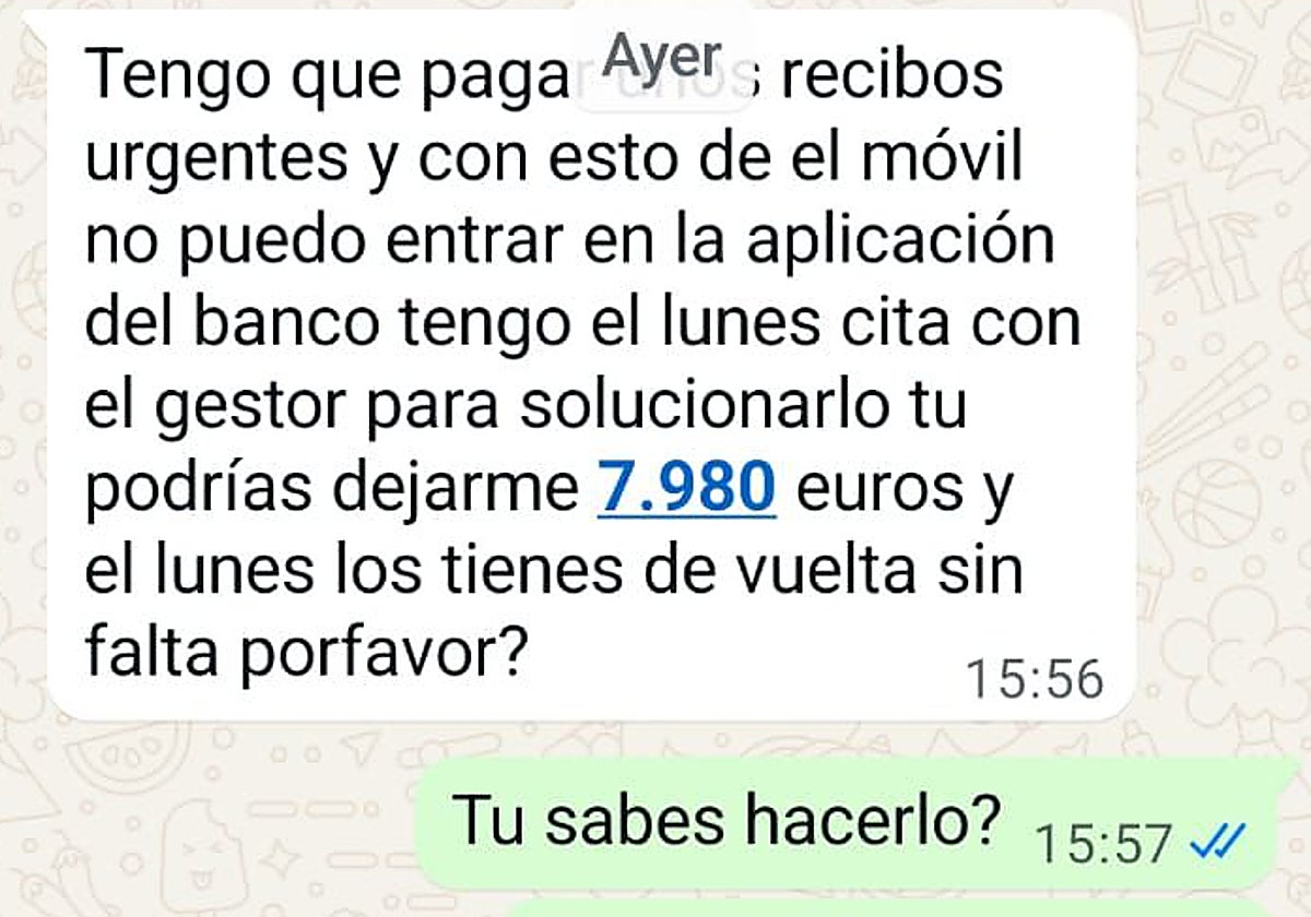 El mensaje de trampa que los estafadores mandan a personas mayores tras 'hackear' sus teléfonos.