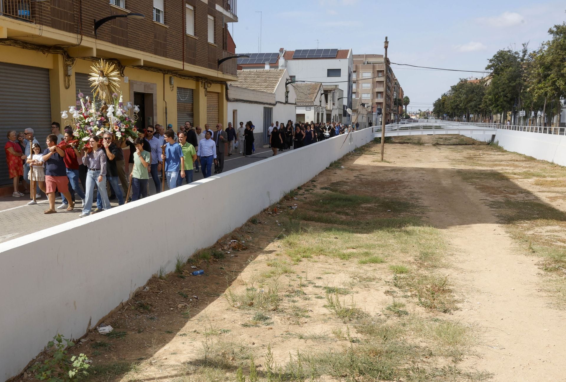 Aldaia activa las barreras contra los desbordamientos