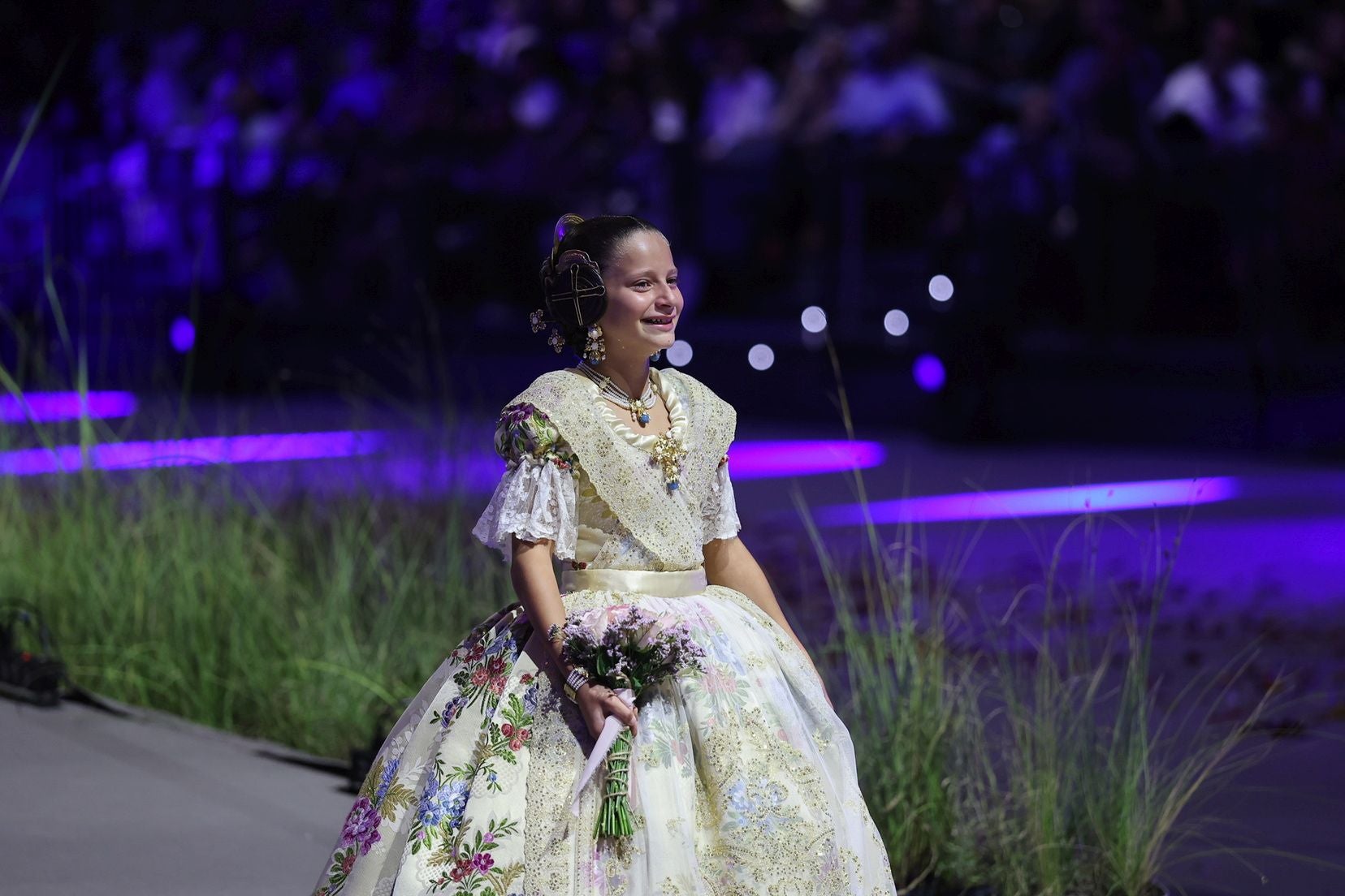 FOTOS | Las mejores imágenes de la gala fallera en el Roig Arena