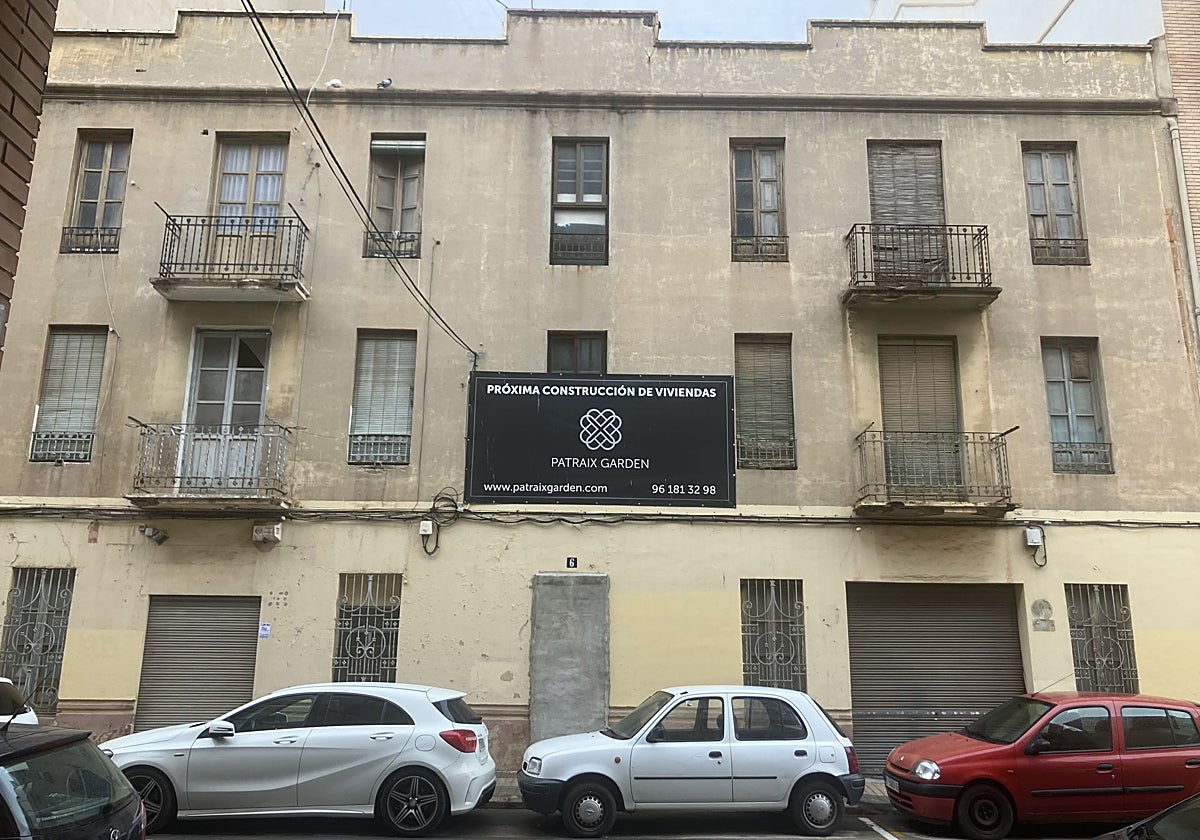 El edificio de Patraix que será derribado para dar paso a la nueva promoción de viviendas